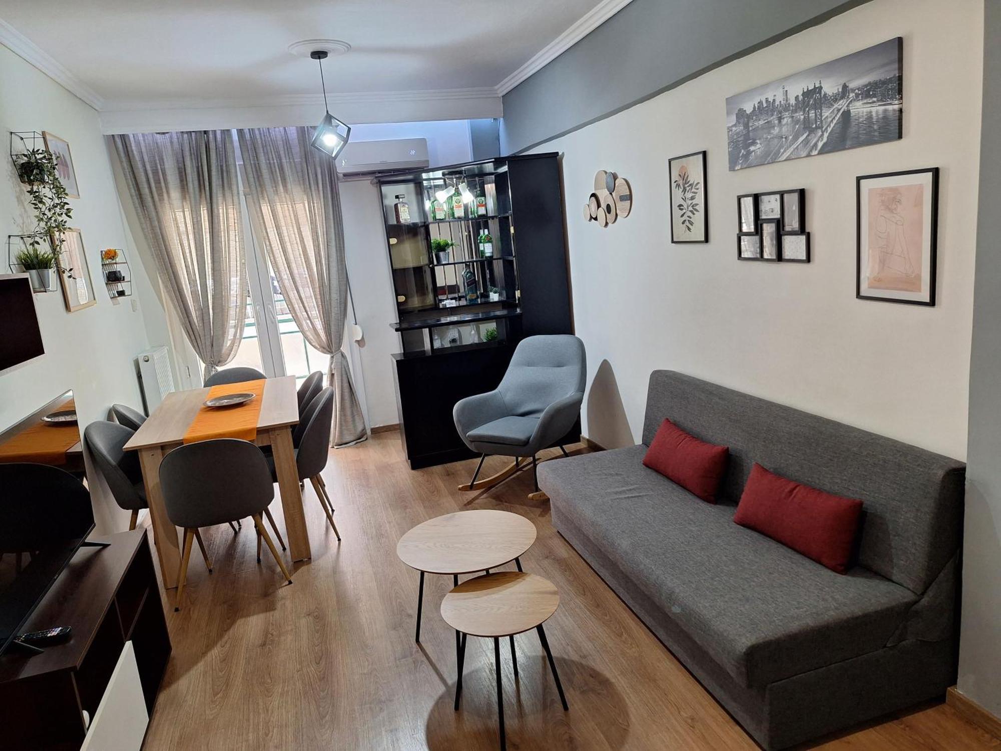 Cozy Apartment In The City Center Thessaloniki Exterior photo
